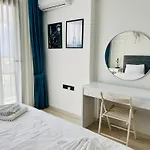 Priscilla In Caesar Blue Resort, Breakfast Possible, Aquapark,gym With Sauna And Heated Swimming Pool Apartment *