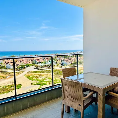 Apartman Priscilla In Caesar Blue Resort, Breakfast Possible, Aquapark,gym With Sauna And Heated Swimming Pool Gasztriá