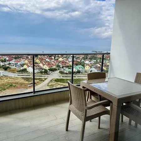 Apartman Priscilla In Caesar Blue Resort, Breakfast Possible, Aquapark,gym With Sauna And Heated Swimming Pool Gasztriá
