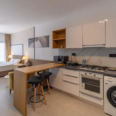 Apartman Priscilla In Caesar Blue Resort, Breakfast Possible, Aquapark,gym With Sauna And Heated Swimming Pool *