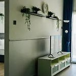 Priscilla In Caesar Blue Resort, Breakfast Possible, Aquapark,gym With Sauna And Heated Swimming Pool شقة Gastria