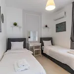 Priscilla In Caesar Blue Resort, Breakfast Possible, Aquapark,gym With Sauna And Heated Swimming Pool * Gastria