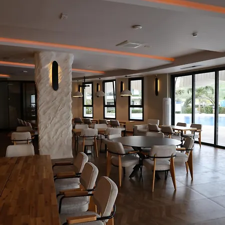 Apartment Priscilla In Caesar Blue Resort, Breakfast Possible, Aquapark,gym With Sauna And Heated Swimming Pool