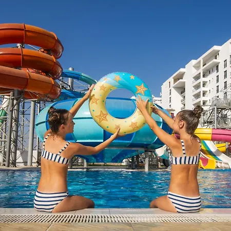 Apartament Priscilla In Caesar Blue Resort, Breakfast Possible, Aquapark,gym With Sauna And Heated Swimming Pool