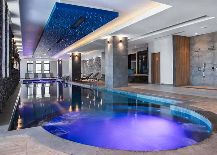 Apartament Priscilla In Caesar Blue Resort, Breakfast Possible, Aquapark,gym With Sauna And Heated Swimming Pool